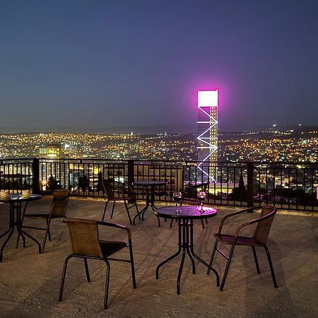 Brothers Apartments With Terrace In Old Tbilisi Zewnętrze zdjęcie