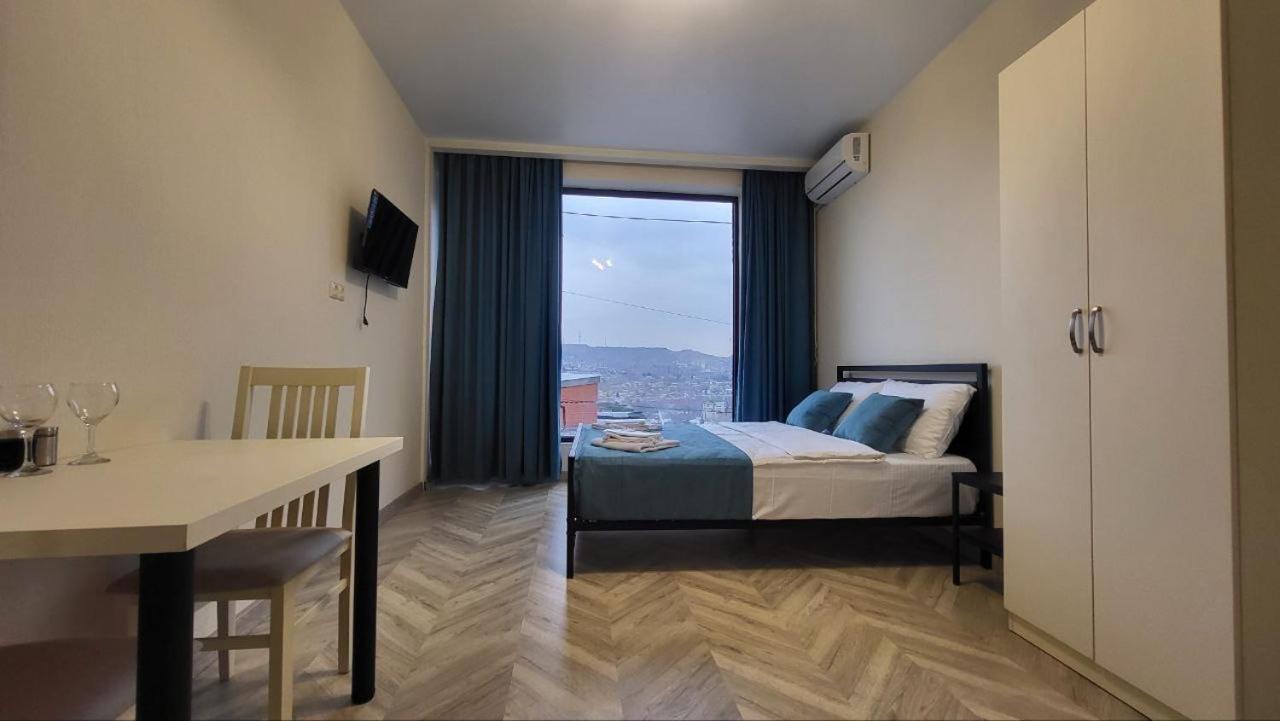 Brothers Apartments With Terrace In Old Tbilisi Zewnętrze zdjęcie