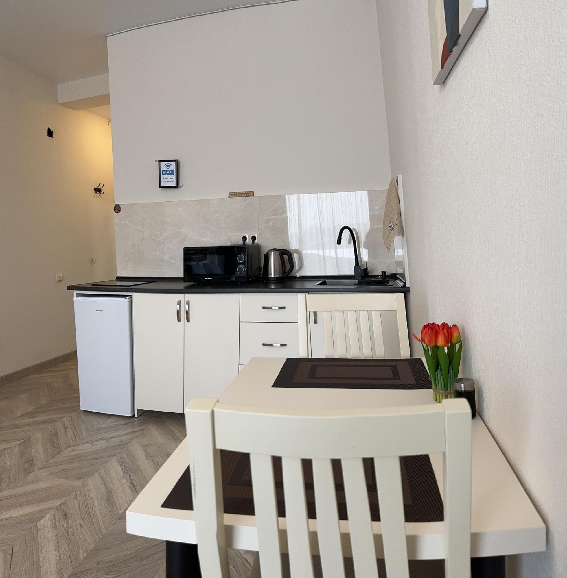 Brothers Apartments With Terrace In Old Tbilisi Zewnętrze zdjęcie